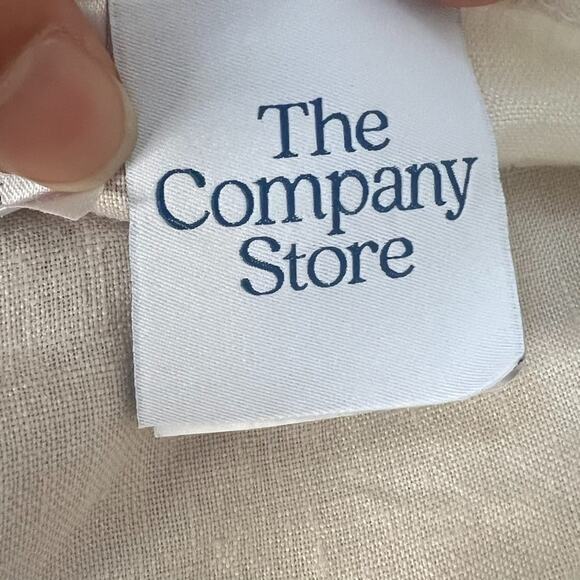 The Company Store Pillow Sham Set of 2 Relaxed Linen 28 x 28" Cream Color - Picture 4 of 10